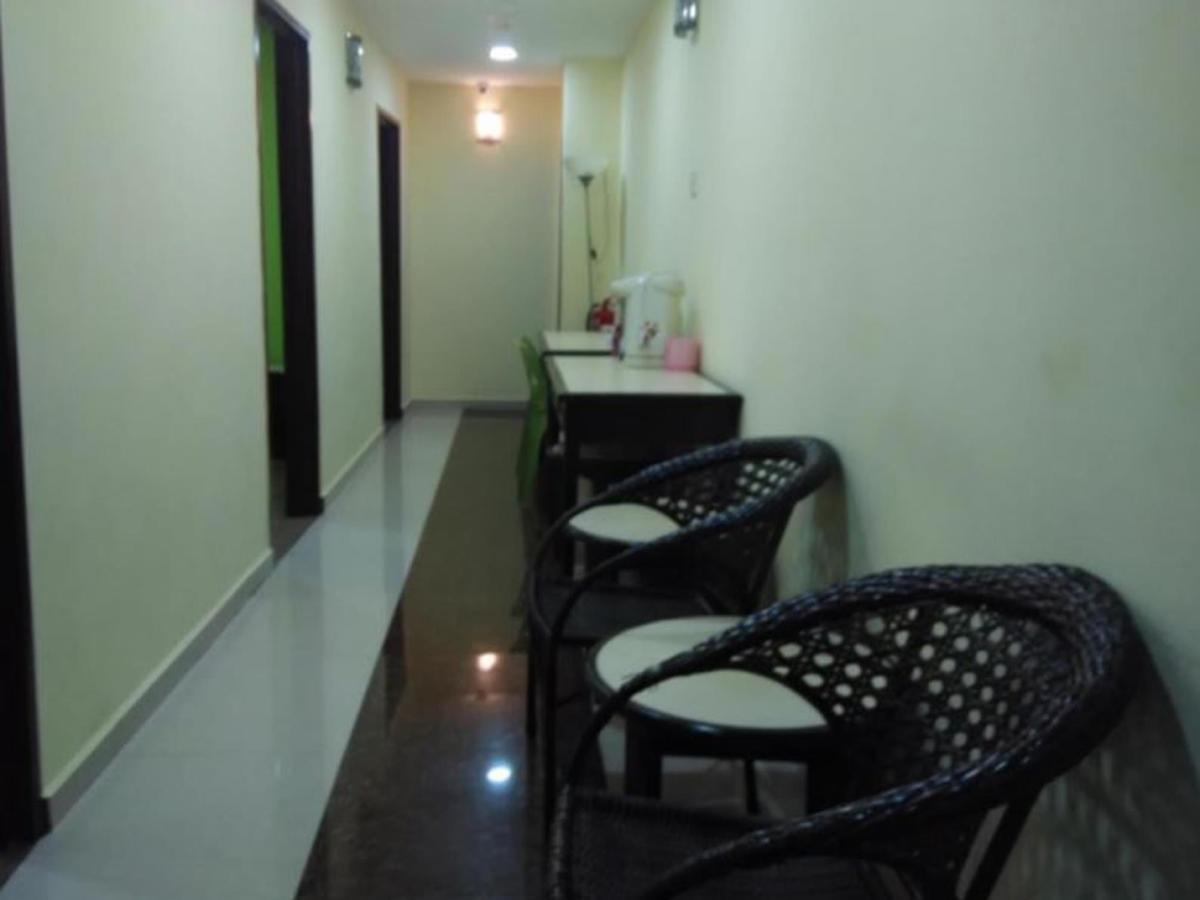 Oyo 1094 Q One Hotel Dengkil - Kuala Lumpur, Kuala Lumpur